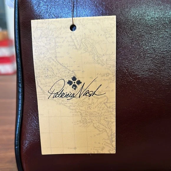 Patricia Nash Black and Brown Leather Satchel with Gold Clasp - Picture 4 of 8